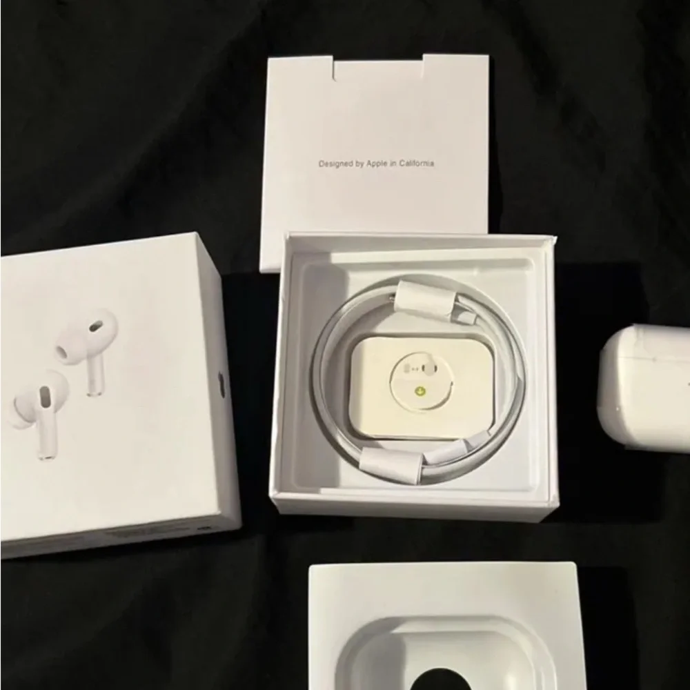 Apple White AirPods Pro Wireless Headset